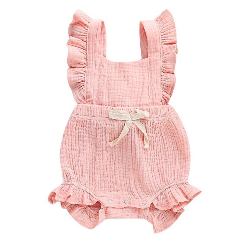 Super cute and soft baby romper 🌸 Pink
